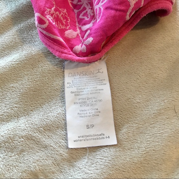 XS Sports bra bundle - Picture 6 of 7